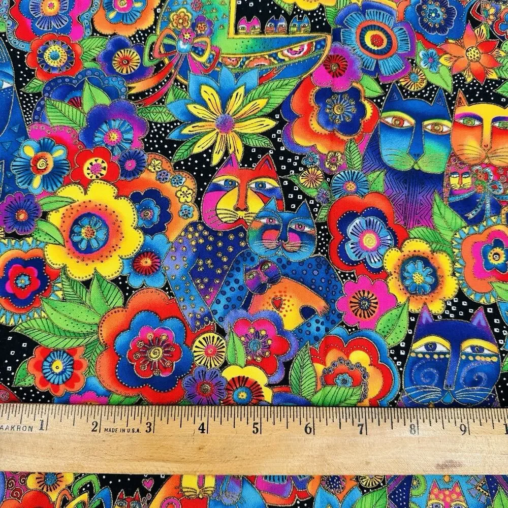 HTF RARE Fanciful Felines Laurel Burch Clothworks Cats Flowers Fabric 2 yards!